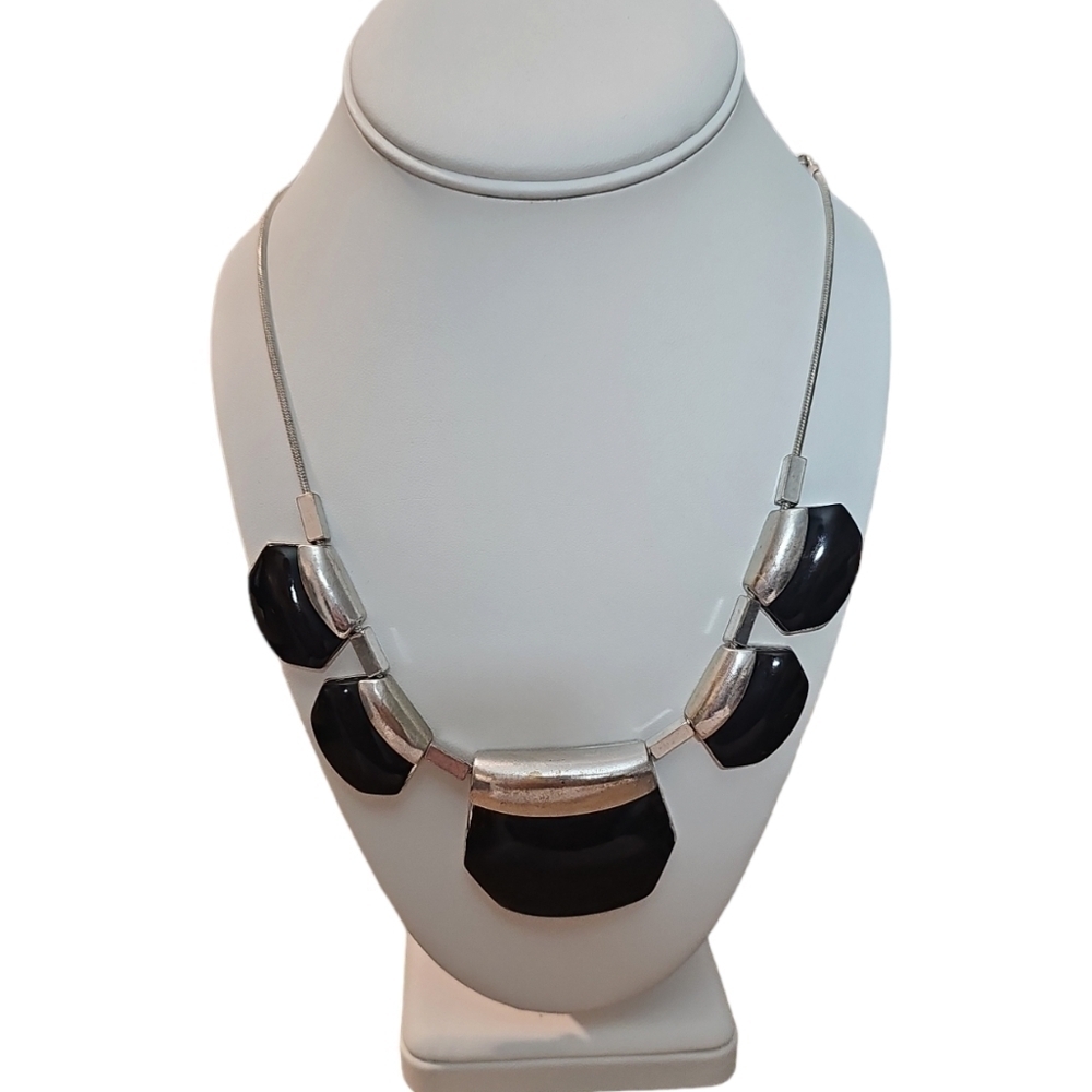 NY Silver Tone and Black Chunky Necklace